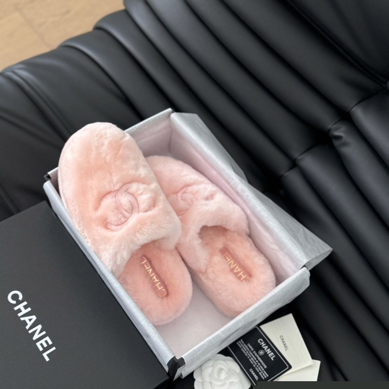 Ch*el slippers